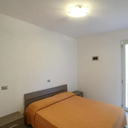 Le Pinete Apartament *