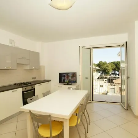 Apartament Le Pinete Alba Adriatica
