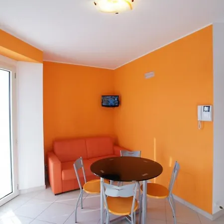 Le Pinete Διαμέρισμα Alba Adriatica